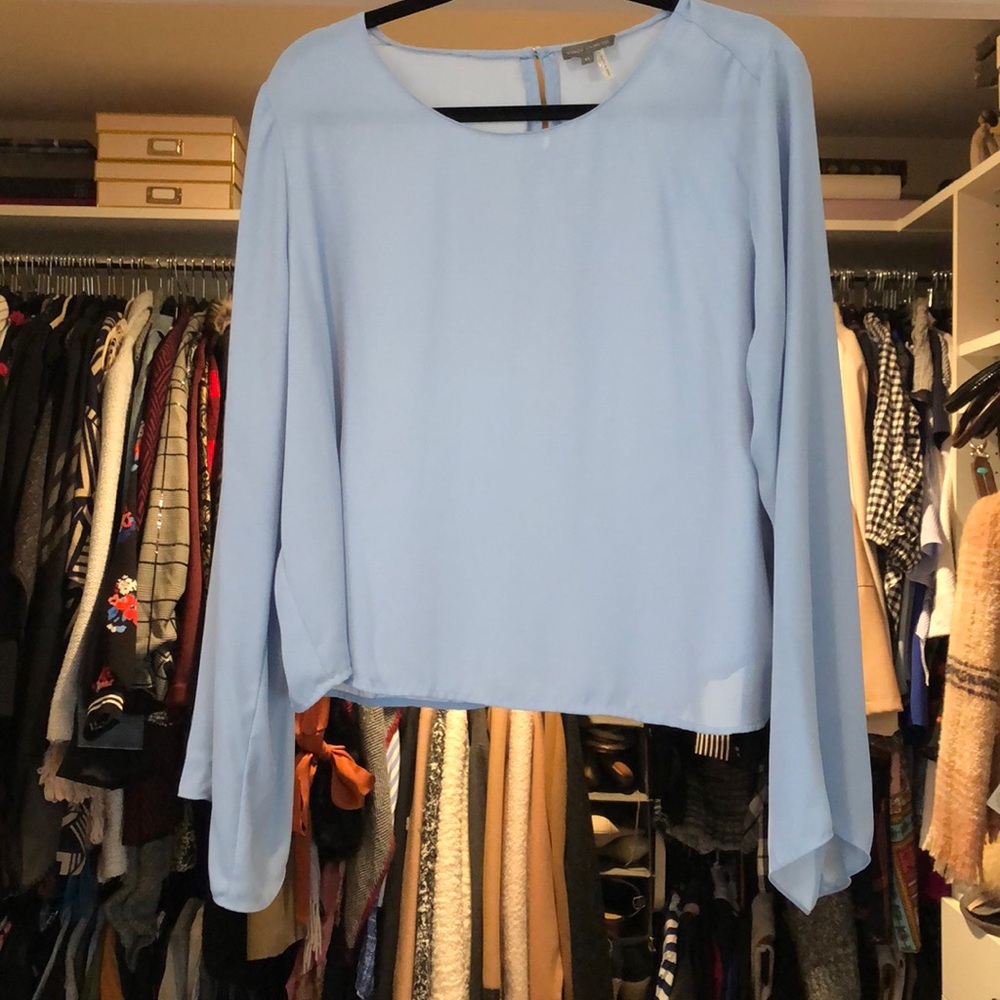 Vince Camuto cropped blouse.